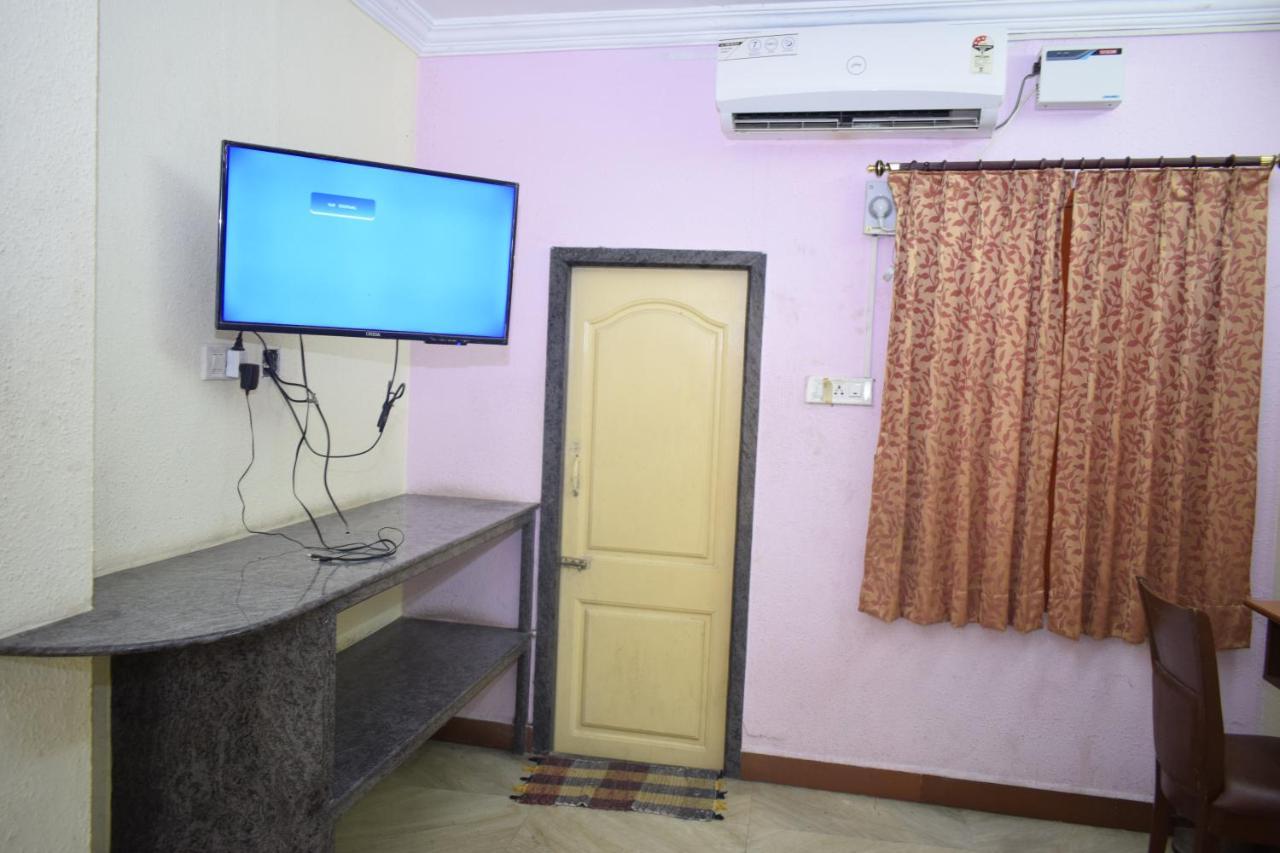 Pms Guest House Pondicherry Bagian luar foto